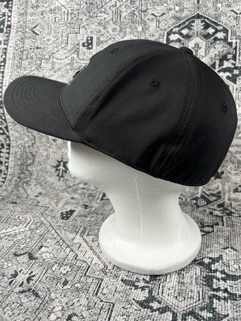 Ohio State Buckeyes Official Merchandise Fitted Stretch Band Hat, size M/L OSU - Picture 3 of 7